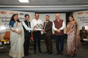 Faridabad News : उत्कृष्ट शिक्षक और प्रभावी नेतृत्व ही मजबूत शिक्षा व्यवस्था की नींव: विधायक धनेश अदलखा