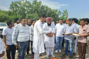 Kaithal/Pundari News: पूण्डरी क्षेत्र में 3.46 करोड़ के सड़क विकास कार्यों का विधायक सतपाल जाम्बा ने किया शिलान्यास