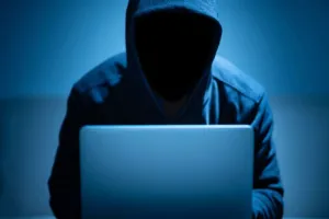 Narnaul News: फेसबुक पर सोलर स्ट्रक्चर का विज्ञापन देख झांसे में आया कारोबारी, 1.50 लाख की ठगी