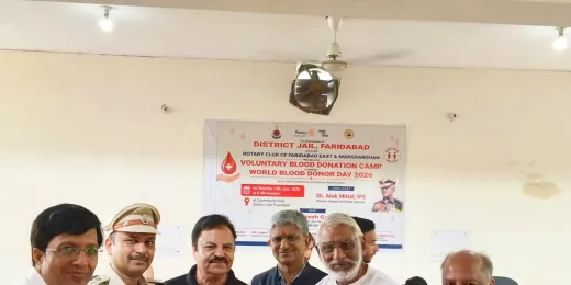Faridabad News : जेल में बंद कैदियों को मुख्य धारा से जोड़ने के लिए योजना चलाई जा रही : डीजीपी आलोक मित्तल