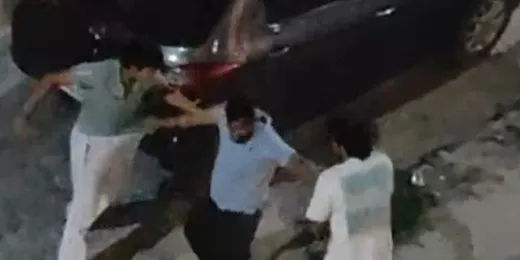 Gurugram News: भाजपा पार्षद पति और परिवार की दबंगई, आरडडब्ल्यूए सह सचिव और पत्नी को दौड़ा दौड़ा कर पीटा 
