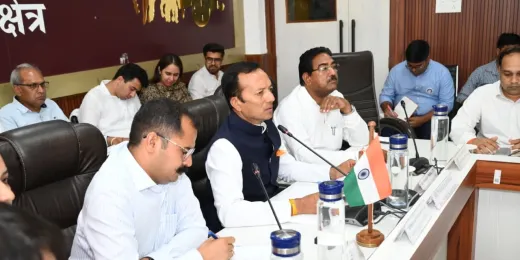 Kurukshetra News: सभी अधिकारी अपने विभाग के कार्य को जिम्मेदारी के साथ करें : नवीन जिंदल