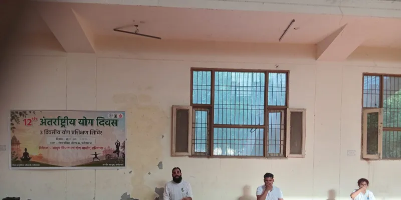 Faridabad News : सभी सरकारी विभागों में योग प्रशिक्षण कार्यक्रम आयोजित करेगा आयुष विभाग