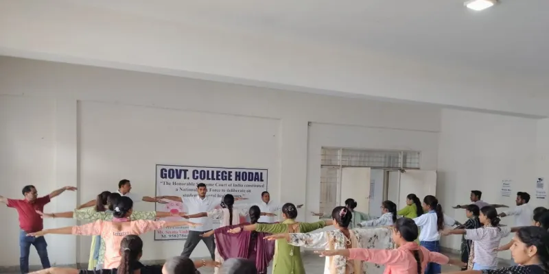 Palwal News : महाविद्यालयों में सफलता पूर्वक संपन्न हुआ अंतरराष्ट्रीय योग प्रोटोकॉल कार्यक्रम