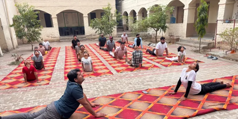 Palwal News : आयुष विभाग द्वारा योग प्रोटोकॉल प्रशिक्षण कार्यक्रम का आयोजन किया गया