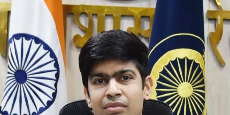 Rewari News: एस आई आर - 2026 के दौरान मतदाता सूची से नाम हटाए जाने संबंधी अफवाहों पर नहीं दें ध्यान : जिला निर्वाचन अधिकारी अभिषेक मीणा 