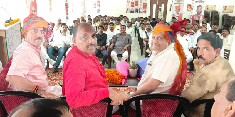 Nuh News: नूंह जिला के भाजपा प्रभारी दीपक मंगला ने संभाला पदभार , समय सिंह की हुई विदाई 