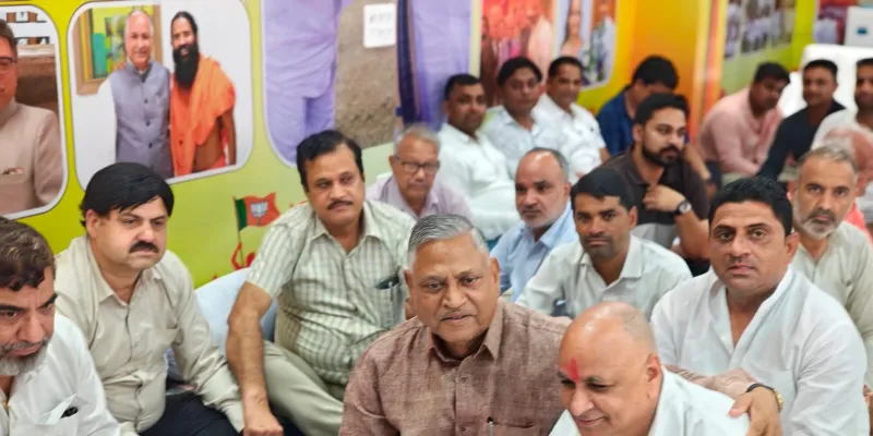 Palwal/ Hodal News: पक्ष विपक्ष के नेताओं ने विधायक हरेन्द्र रामरतन की माता के निधन पर की श्रद्धाजलि अर्पित
