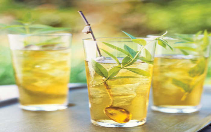 iced hrbal tea