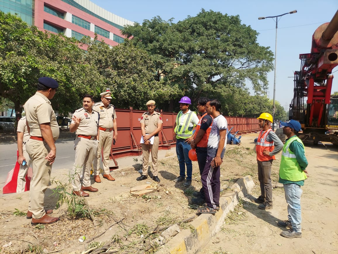 मेट्रो निर्माण के दौरान नहीं थमेंगे वाहनों के पहिए