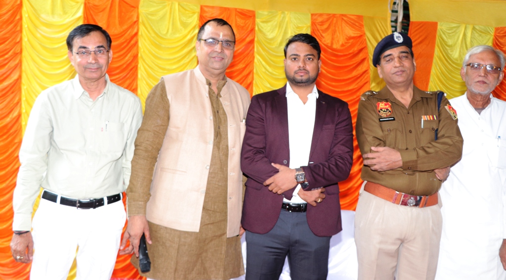 पानीपत किसान भवन में धूमधाम से मनाई चौ. छोटू राम जयंती, किसान हित में काम करने वाले किसानों को किया सम्मानित 