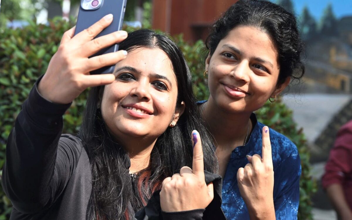 Bihar-Historic-Voter-Turnout-1200x750
