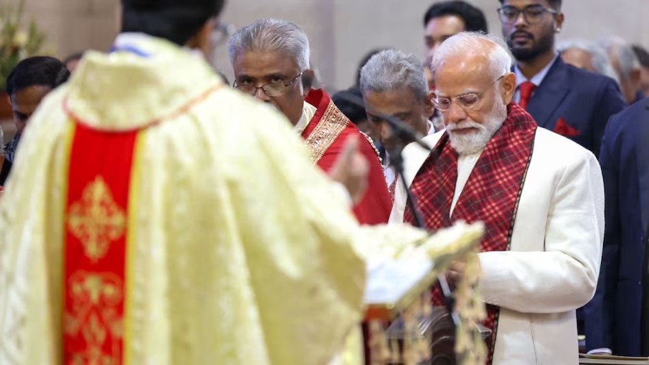 प्रधानमंत्री मोदी ने चर्च में भाग लिया, दी क्रिसमस की शुभकामनाएं