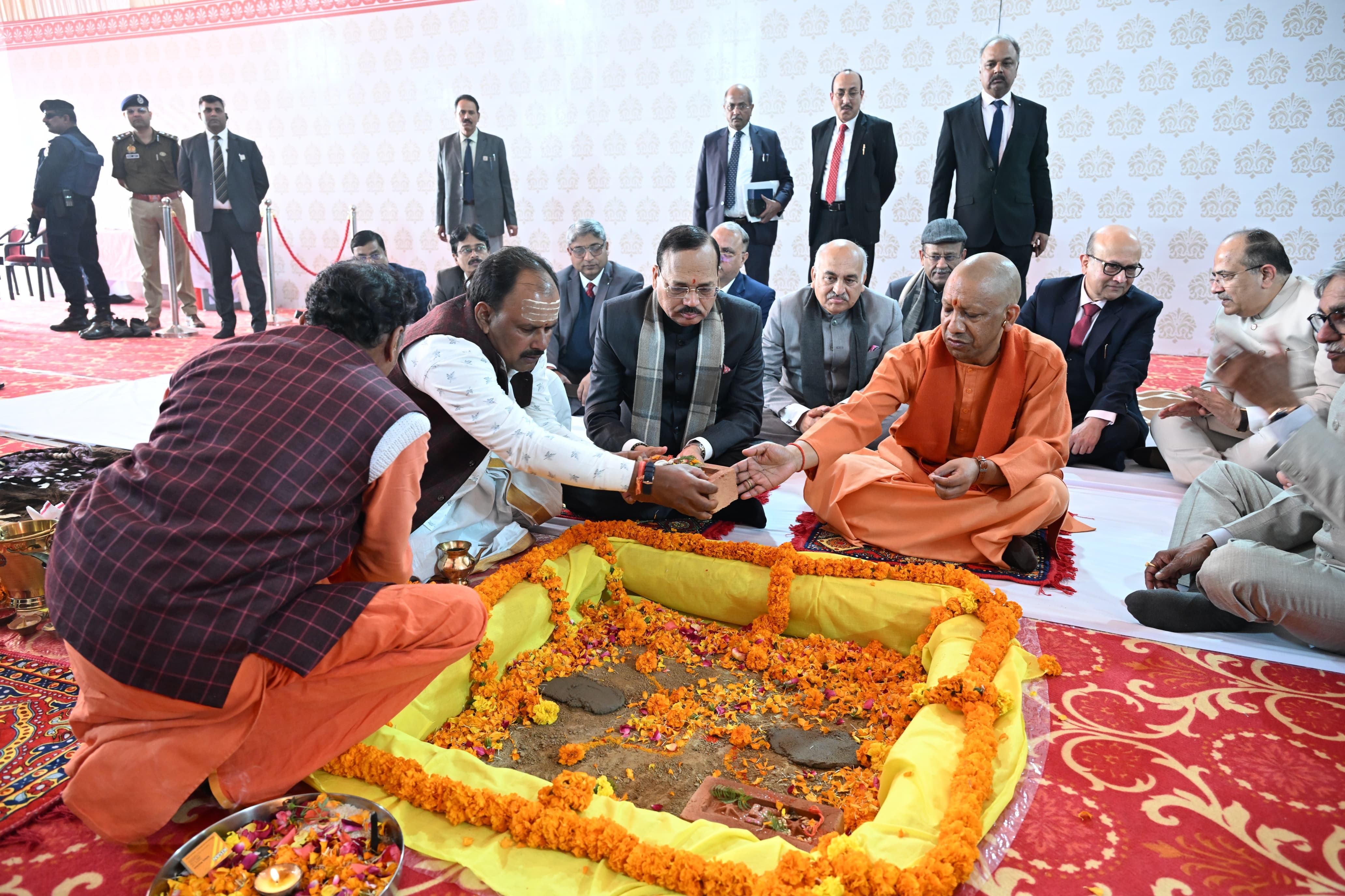 यूपी में न्यायिक व्यवस्था से जुड़े कार्य पूरा होने में देर नहीं लगतीः मुख्यमंत्री