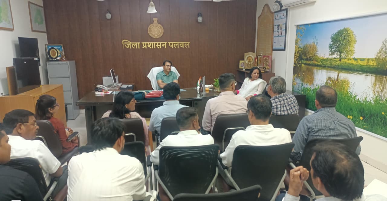 आगजनी से पीडि़त परिवारों के पुनर्वास के लिए बढ़चढक़र आगे आकर करें सहयोग : उपायुक्त