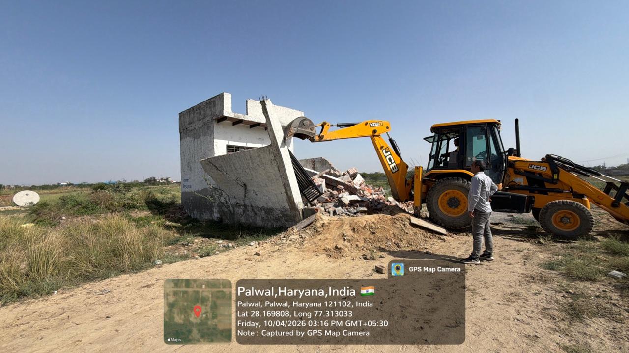 अवैध कॉलोनियों पर जिला प्रशासन की सख्त कार्रवाई, कई निर्माण किए ध्वस्त : जिला नगर योजनाकार अनिल मलिक