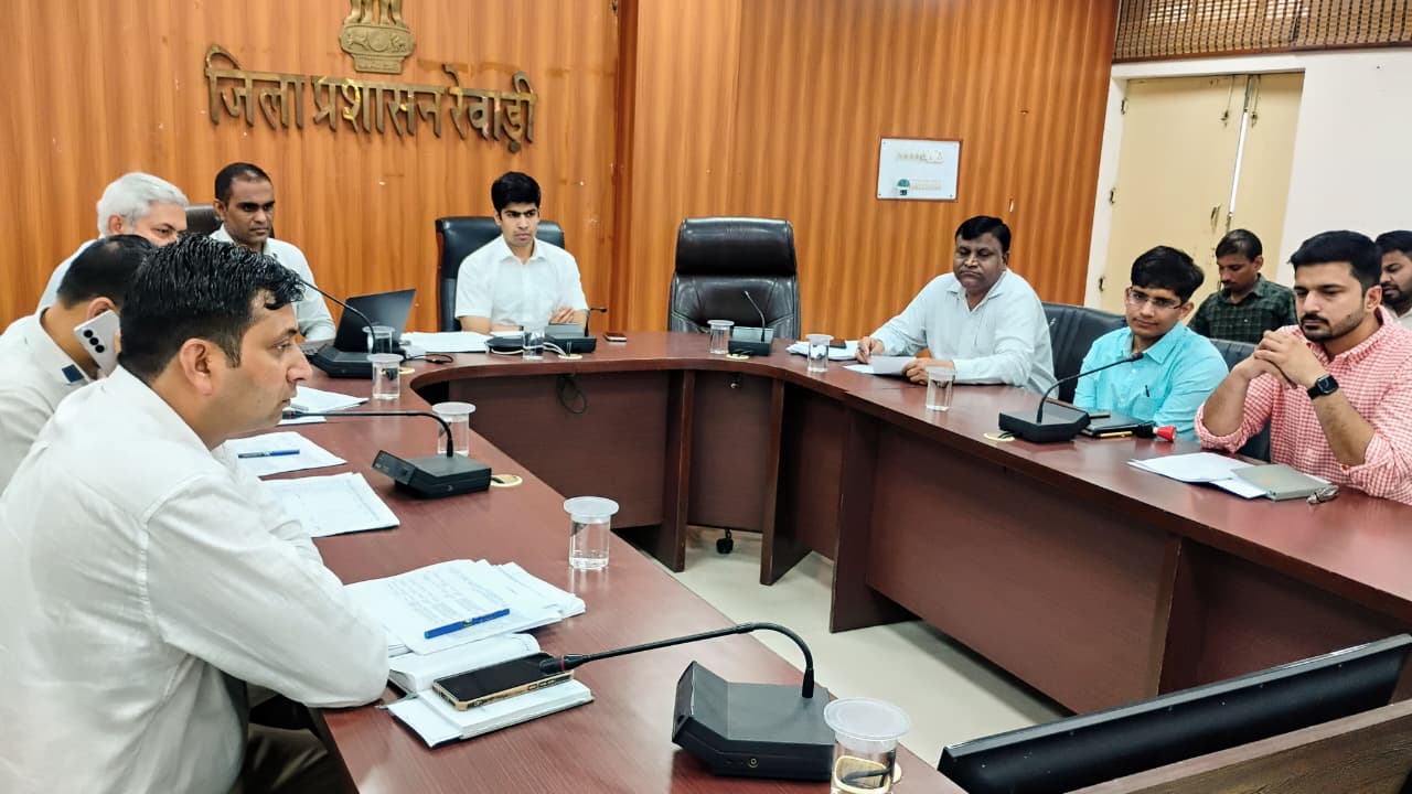 Samadhan Shivir ____Review Meeting___DC (2)