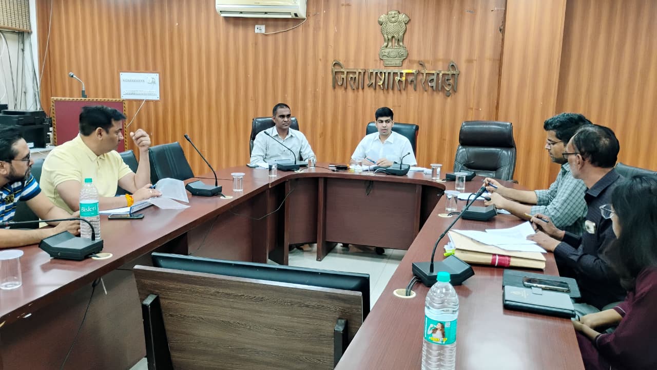 Samadhan Shivir Review Meeting____DC (4)