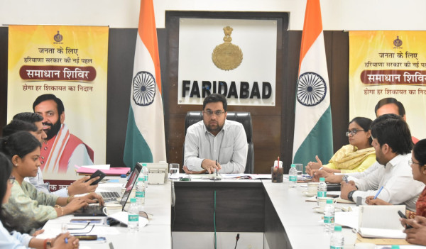 किसानों के भुगतान में न हो देरी, पोर्टल पर डेटा सटीकता सुनिश्चित करें अधिकारी: डीसी