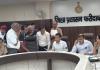 Faridabad News: जन समस्याएं और शिकायतें सुनते समय जनहित को रखें सर्वोपरि : डॉ हनी बंसल