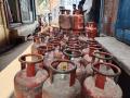 गैस की कालाबाजारी करने वालों पर होगी सख्त कार्रवाई : डीसी