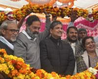 राहुल गांधी के प्रति लोगों में ज़बरदस्त जोश और लगाव : बृजेंद्र सिंह 