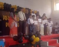 दसवीं में 90% से अधिक अंक वाले छात्रों को 11वीं में मिलेगी फ्री शिक्षा