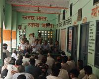 तहसीलदार डॉ अनिल कुमार बिढान ने मौके पर ही करवाई परिवारों की ऑनलाइन गणना, नागरिकों से की बढ़-चढ़कर भागीदारी करने की अपील