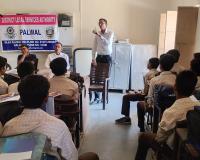 पृथला विद्यालय में बच्चों के लिए नालसा योजना पर कानूनी जागरूकता शिविर आयोजित