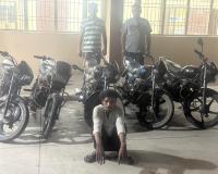 फिरौती लेकर चोरी की बाइक छोड़ने का आरोपी ओसमा गिरफ्तार, पांच मोटरसाइकिल बरामद