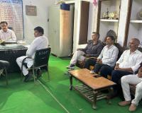 हथीन में दो विद्यालयों का औचक निरीक्षण, कई अनियमितताएं आई सामने