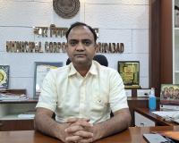 बरसात से पहले नाले और नालियों और तालाबों की सफाई करवाना सुनिश्चित करें अधिकारी:- धीरेंद्र खड़गटा