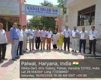कालेज टीचर्स ऐसोसिएशन के आह्वान पर जीजीडीएसडी महाविद्यालय, पलवल के स्टाफ सदस्यों ने काले बिल्ले लगाकर विरोध प्रदर्शन किया