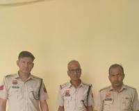 पुलिस ने भारी मात्रा में प्रतिबंधित नशीली दवाइयों समेत तस्कर को किया गिरफ्तार