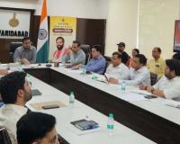 Faridabad News:फरीदाबाद में बीएलओ व सुपरवाइजर्स की दूसरे चरण की ट्रेनिंग जल्द : डीसी आयुष सिन्हा