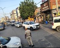 लोकतंत्र के महापर्व में अहम भागीदारी निभाते हुए मतदाता निर्भीक होकर करें मतदान : एसपी हेमेंद्र 