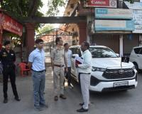 डीसी अभिषेक मीणा और एसपी हेमेंद्र कुमार मीणा ने जिलावासियों को दी बधाई 