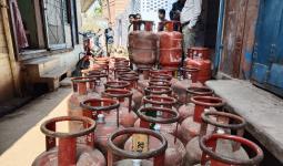 गैस की कालाबाजारी करने वालों पर होगी सख्त कार्रवाई : डीसी