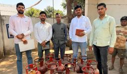 रेवाड़ी में घरेलू गैस की सप्लाई सामान्य, प्रशासन का दावा : किसी प्रकार की किल्लत नहीं 