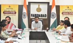 किसानों के भुगतान में न हो देरी, पोर्टल पर डेटा सटीकता सुनिश्चित करें अधिकारी: डीसी