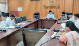 मंडियों में गेहूं उठान कार्य में तेजी लाएं अधिकारी : डीसी