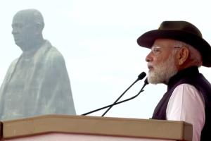 सरदार पटेल जयंती बनी सियासी जंग का मंच — मोदी का सीधा निशाना कांग्रेस पर