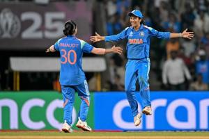 भारत महिला टीम ने ऑस्ट्रेलिया को हराकर बनाई वर्ल्ड कप फाइनल में जगह