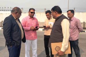 करनाल सीएम फ्लाइंग की टीम ने हरिद्वार रोड पर कुराड फार्म के पास केमिकल वाले पानी से भरे 13 ट्रैक्टर ट्रैंकर पकडे            