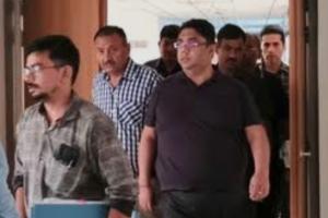 300 करोड़ की मनी लॉन्ड्रिंग में लालू यादव का करीबी बिल्डर चढ़ा ईडी के हत्थे   