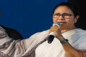 ममता बनर्जी का केंद्र पर बड़ा हमला: “बंगाल पर आघात किया तो पूरा भारत हिला दूंगी”