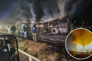 कर्नाटक बस हादसा: चित्रदुर्ग में NH-48 पर ट्रक से टकराई स्लीपर बस, लगी भीषण आग, 9 की मौत