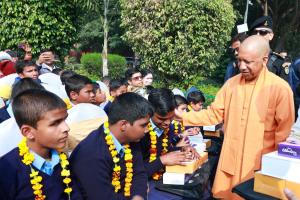 शारीरिक बनावट नहीं करती है क्षमता का निर्धारण: मुख्यमंत्री योगी आदित्यनाथ