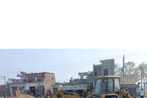 डीटीपी की टीम ने राजस्व संपदा शाहबाद में लगभग 7 एकड़ में पनप रही 2 अवैध कालोनियों को किया नष्ट