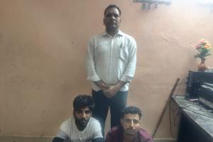 तावडू सीआईए व एंटी नारकोटिक्स सेल की कार्रवाई 8 लाख की हेरोइन सहित दो नशा तस्कर गिरफ्तार,मोटरसाइकिल भी बरामद